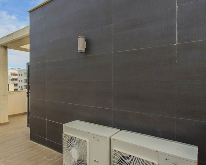 Image No.15-3 Bed Villa for sale