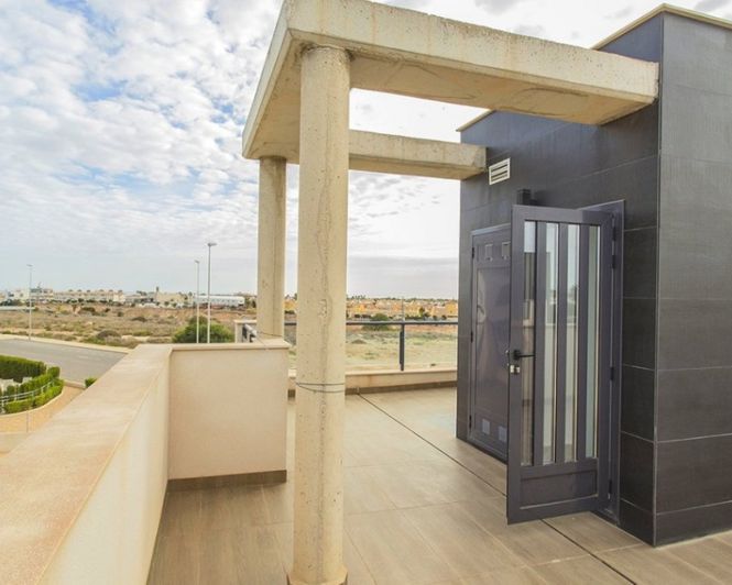 Image No.16-3 Bed Villa for sale