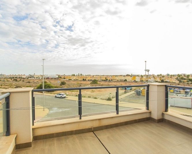 Image No.17-3 Bed Villa for sale