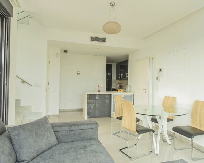 Image No.25-3 Bed Villa for sale