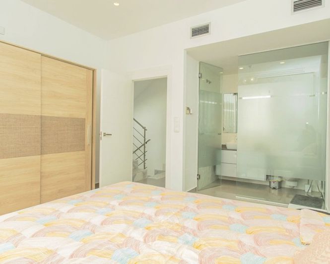 Image No.33-3 Bed Villa for sale