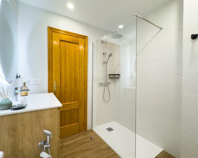 Image No.12-2 Bed Apartment for sale