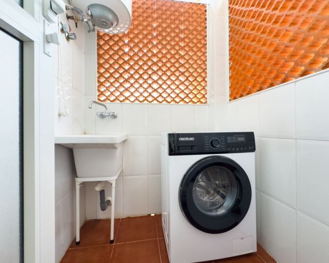 Image No.21-2 Bed Apartment for sale