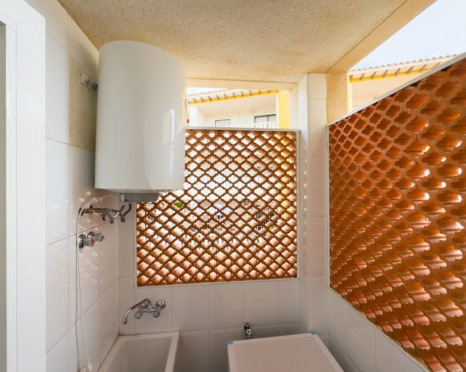 Image No.22-2 Bed Apartment for sale