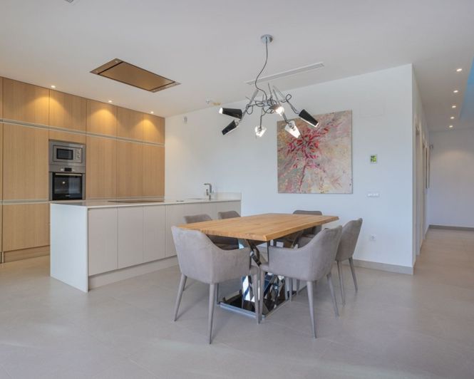 Image No.10-4 Bed Villa for sale