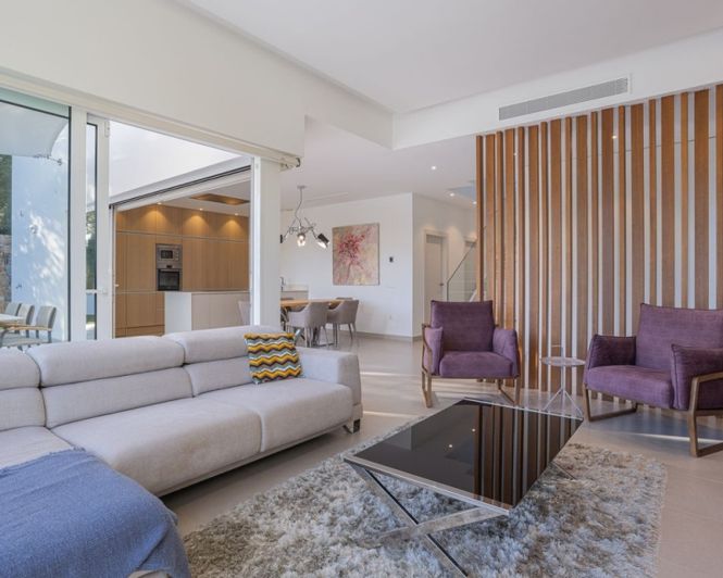 Image No.8-4 Bed Villa for sale