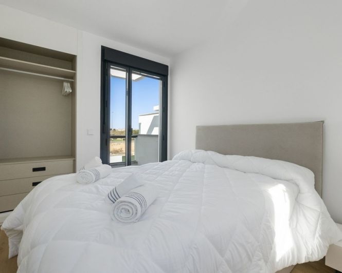 Image No.17-3 Bed Villa for sale