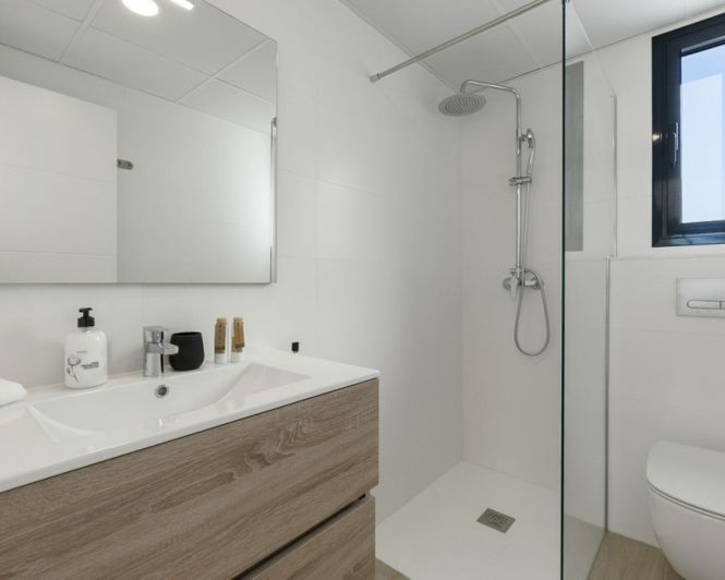 Image No.18-3 Bed Villa for sale