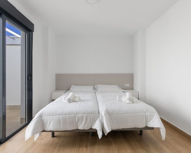 Image No.19-3 Bed Villa for sale