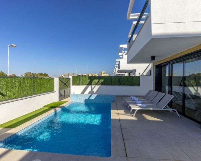 Image No.23-3 Bed Villa for sale