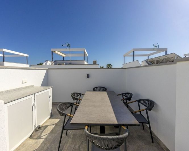 Image No.27-3 Bed Villa for sale