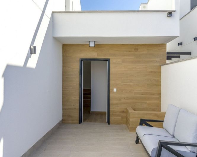 Image No.34-3 Bed Villa for sale