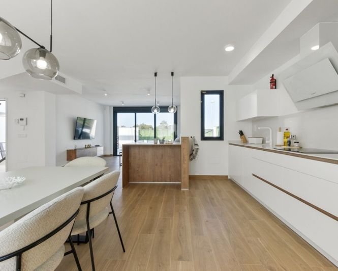 Image No.9-3 Bed Villa for sale