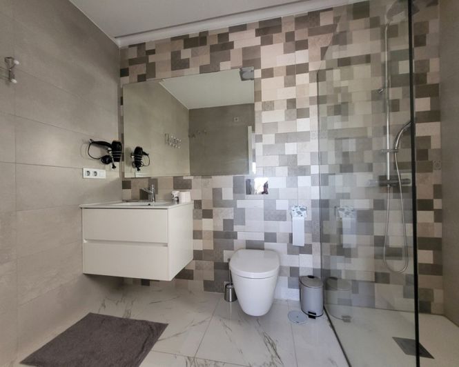 Image No.14-3 Bed Villa for sale