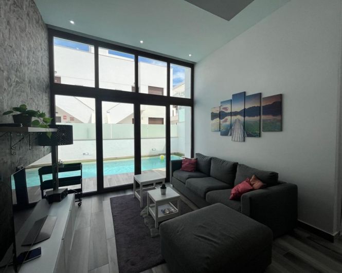 Image No.6-Villa de 3 chambres à vendre à Los Balcones