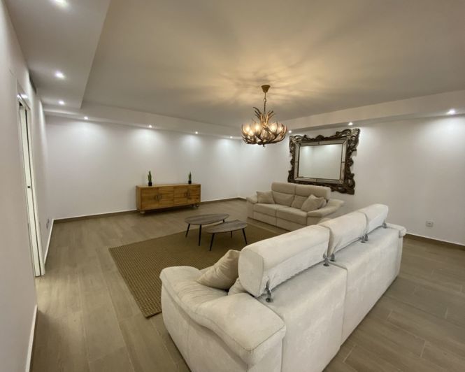 Image No.18-5 Bed Villa for sale