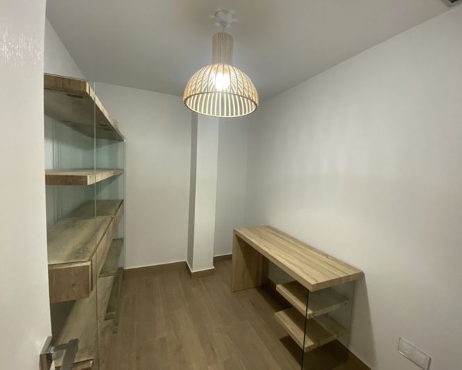 Image No.28-5 Bed Villa for sale