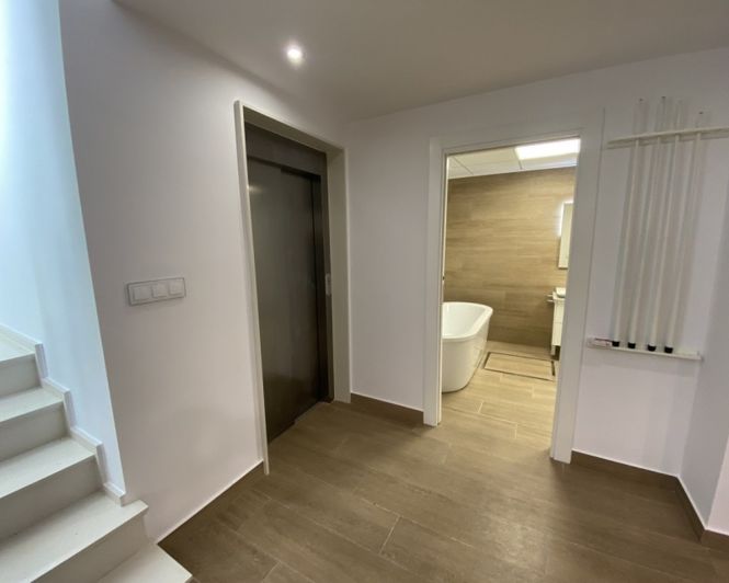 Image No.31-5 Bed Villa for sale