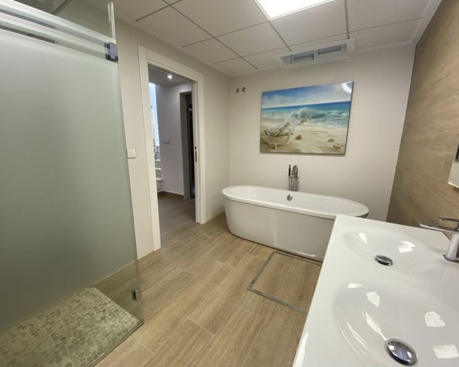 Image No.32-5 Bed Villa for sale