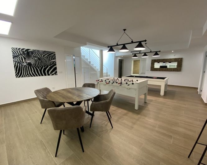 Image No.34-5 Bed Villa for sale