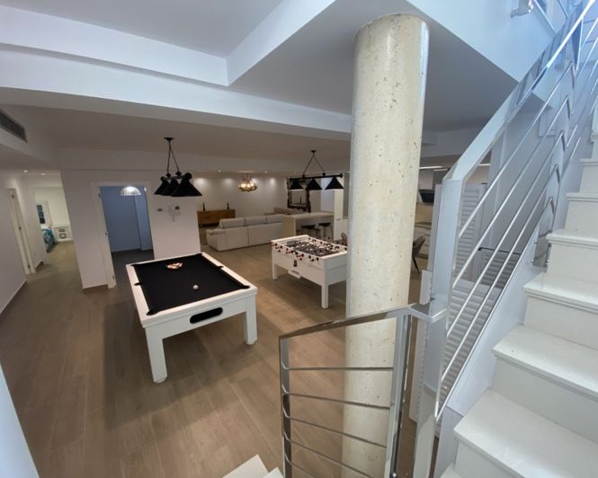 Image No.36-5 Bed Villa for sale