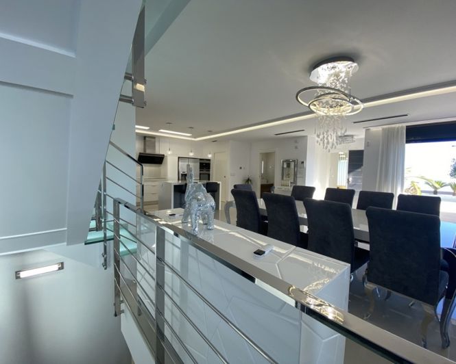 Image No.38-5 Bed Villa for sale