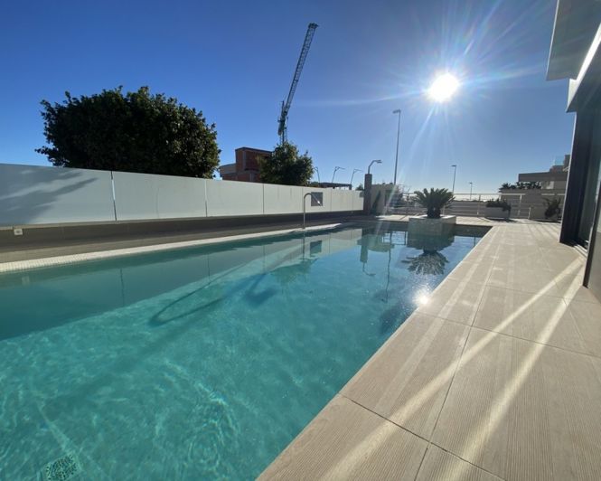 Image No.43-5 Bed Villa for sale