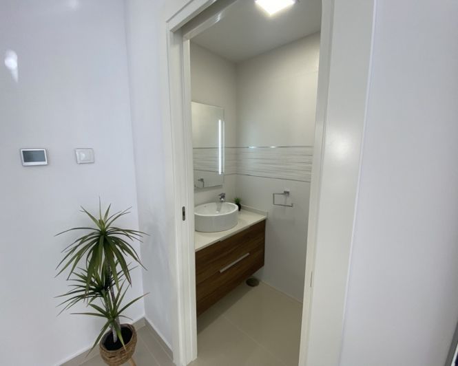 Image No.9-5 Bed Villa for sale