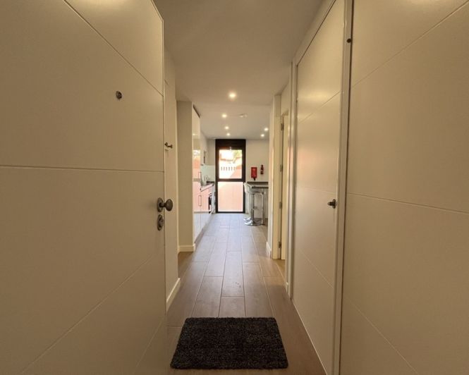 Image No.29-2 Bed Apartment for sale