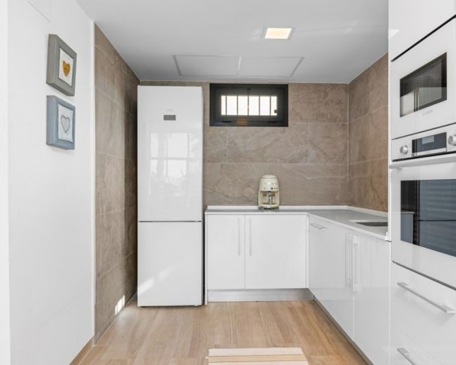 Image No.28-5 Bed Villa for sale