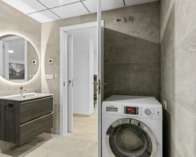 Image No.33-5 Bed Villa for sale