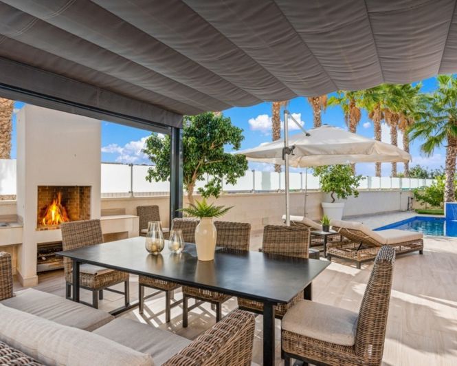 Image No.42-5 Bed Villa for sale