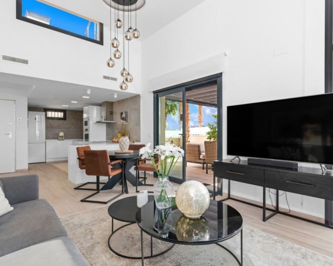 Image No.5-5 Bed Villa for sale