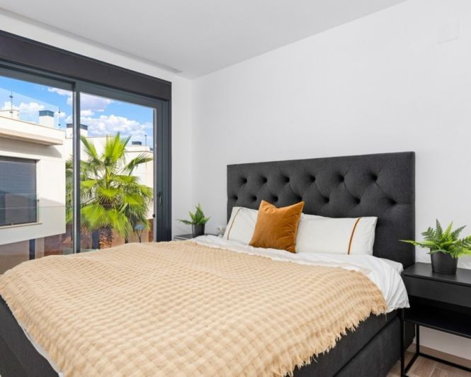 Image No.7-5 Bed Villa for sale