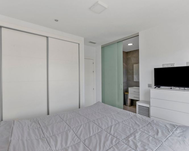 Image No.19-3 Bed Villa for sale