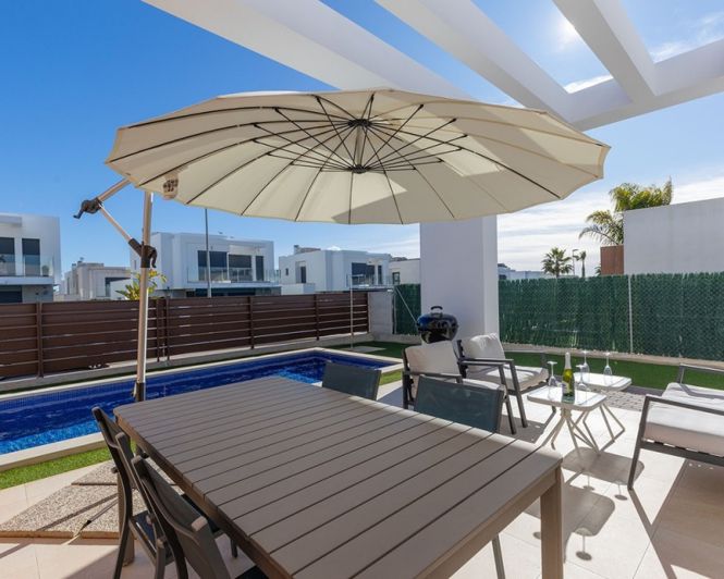 Image No.4-3 Bed Villa for sale