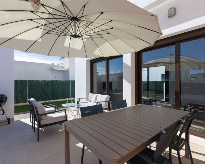 Image No.7-3 Bed Villa for sale