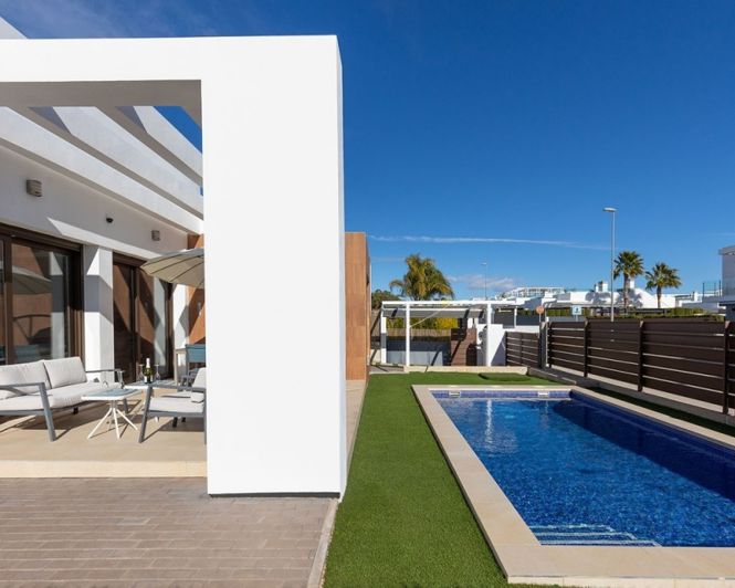 Image No.8-3 Bed Villa for sale