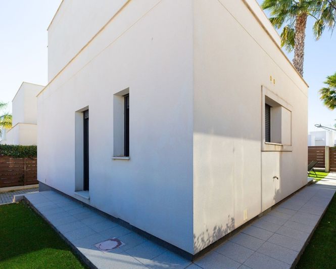 Image No.35-3 Bed Villa for sale