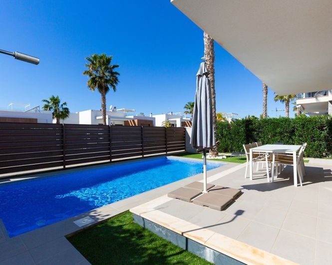 Image No.5-3 Bed Villa for sale