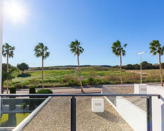 Image No.5-3 Bed Villa for sale