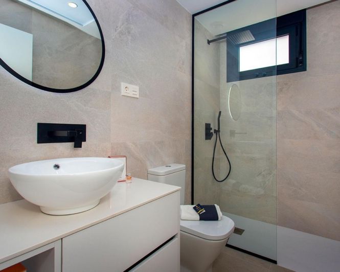 Image No.19-3 Bed Villa for sale