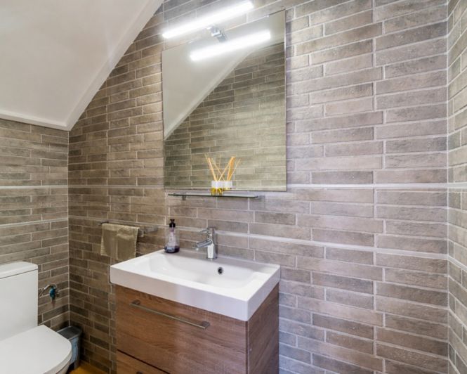 Image No.9-2 Bed Villa for sale