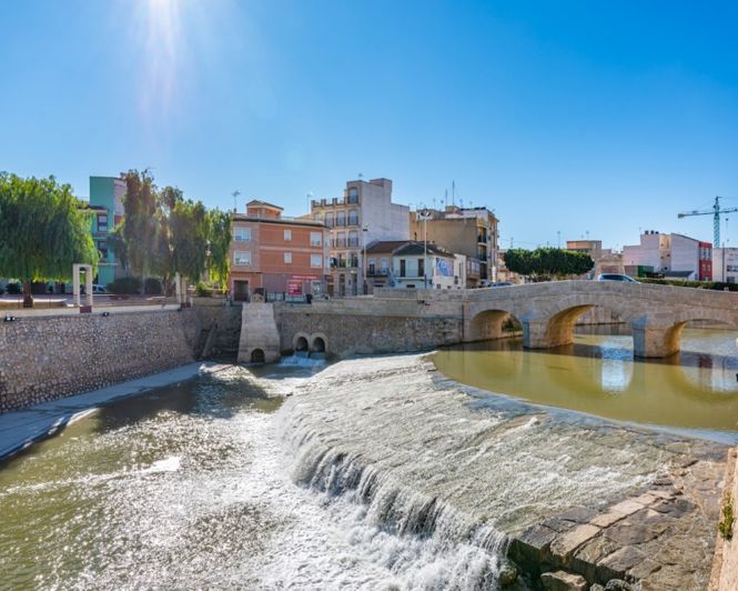 Image No.17-2 Bed Apartment for sale