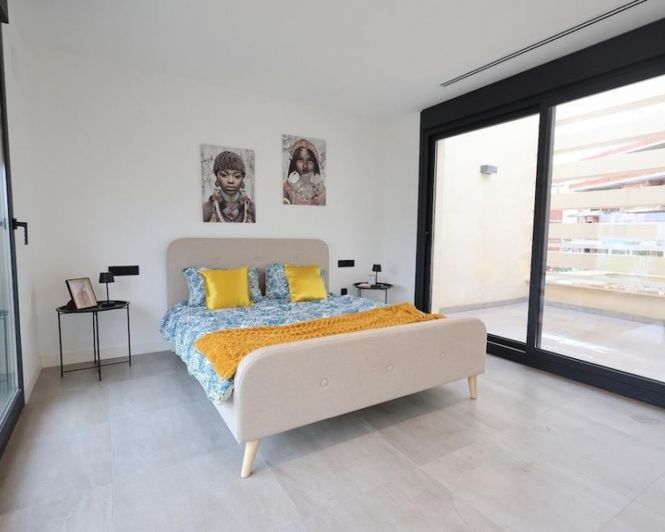 Image No.12-3 Bed Villa for sale