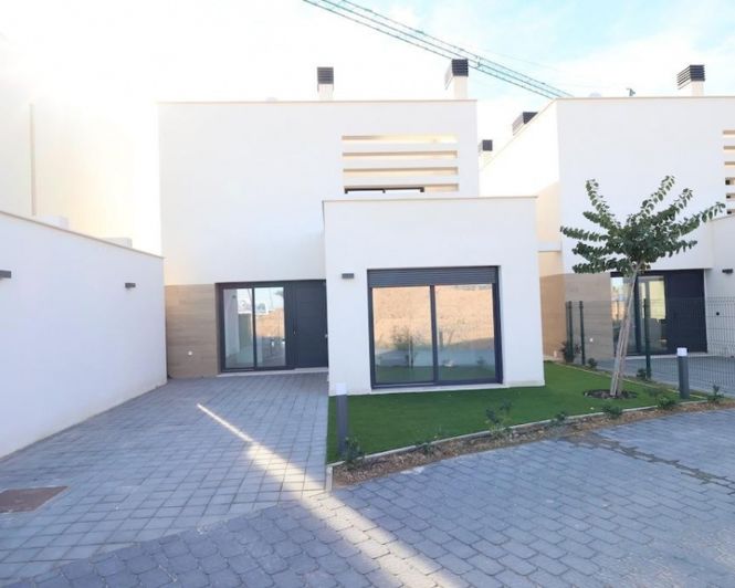 Image No.24-3 Bed Villa for sale