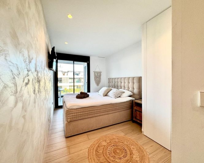 Image No.4-2 Bed Apartment for sale