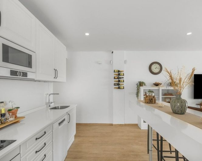 Image No.16-2 Bed Apartment for sale