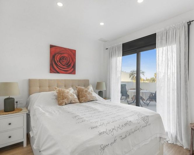 Image No.19-2 Bed Apartment for sale