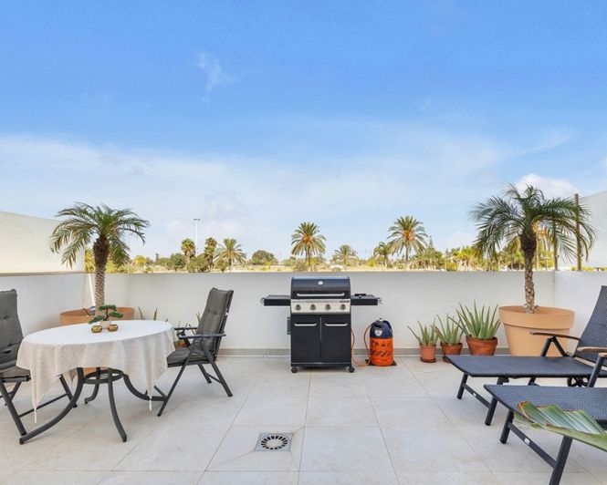 Image No.21-2 Bed Apartment for sale